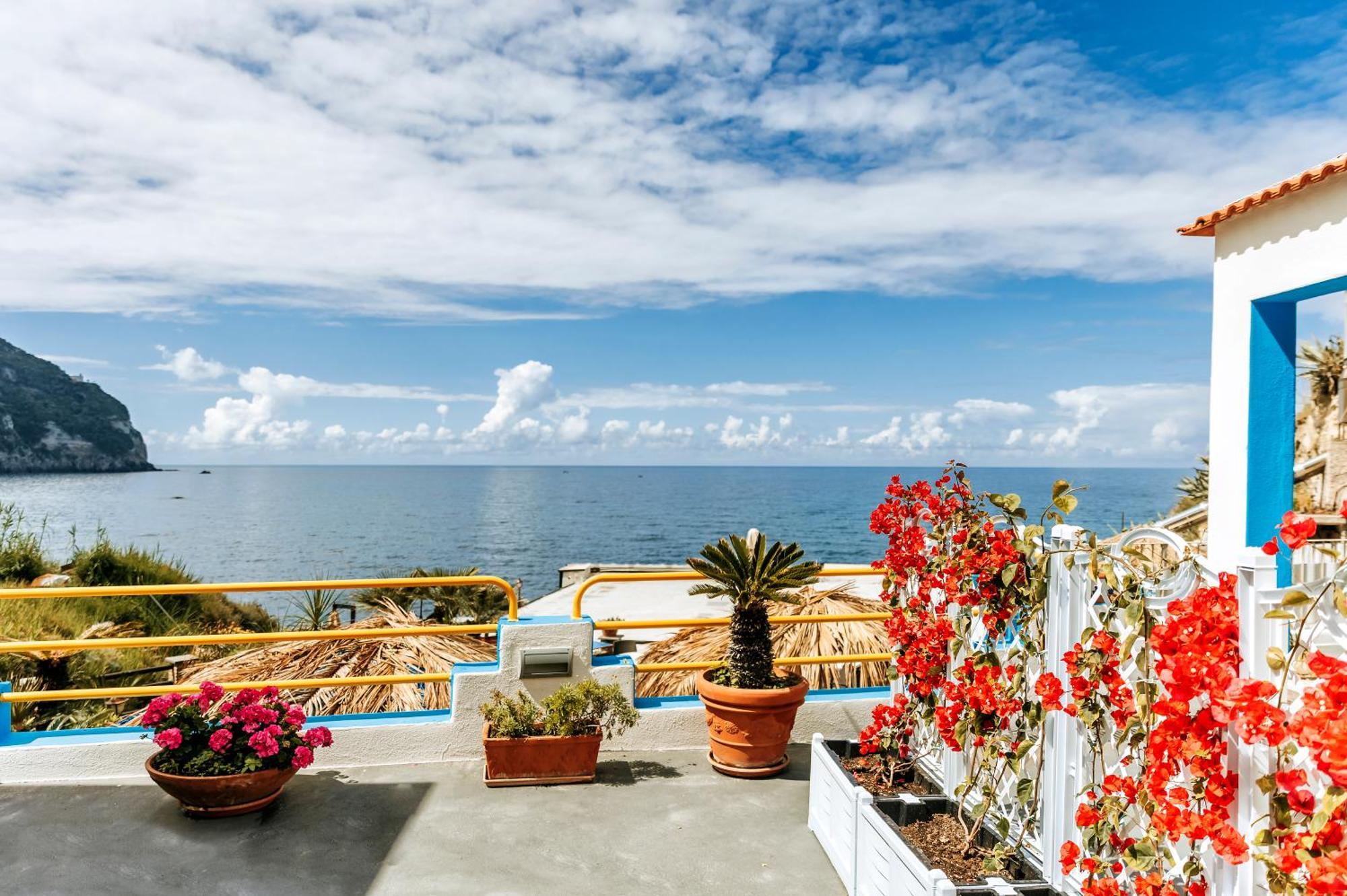 Hotel Cava Dell'Isola Forio  Bagian luar foto