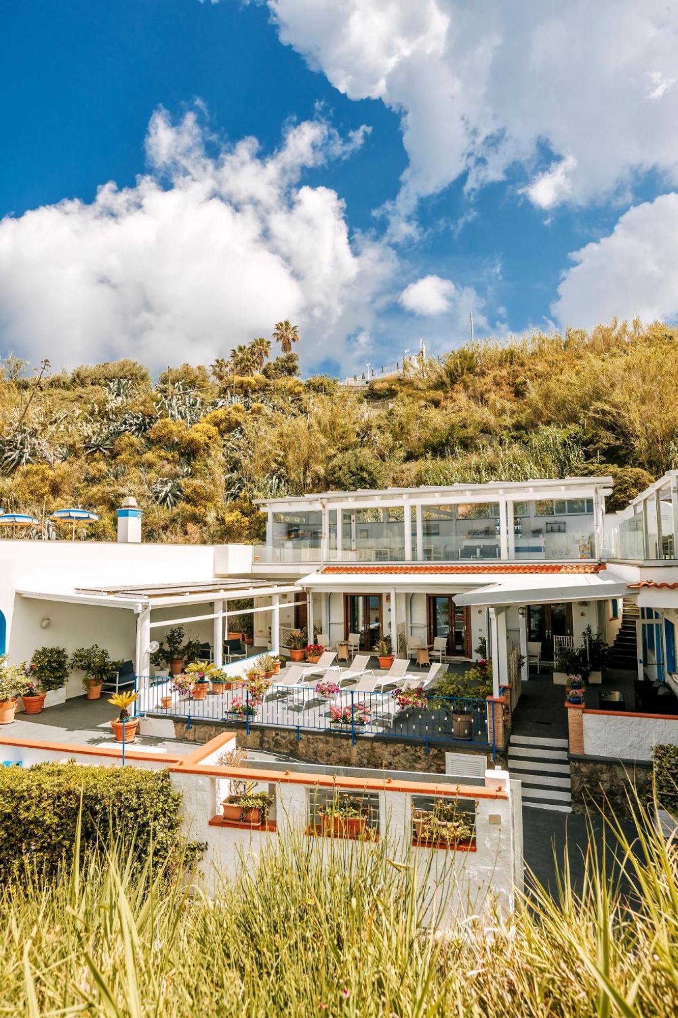 Hotel Cava Dell'Isola Forio  Bagian luar foto