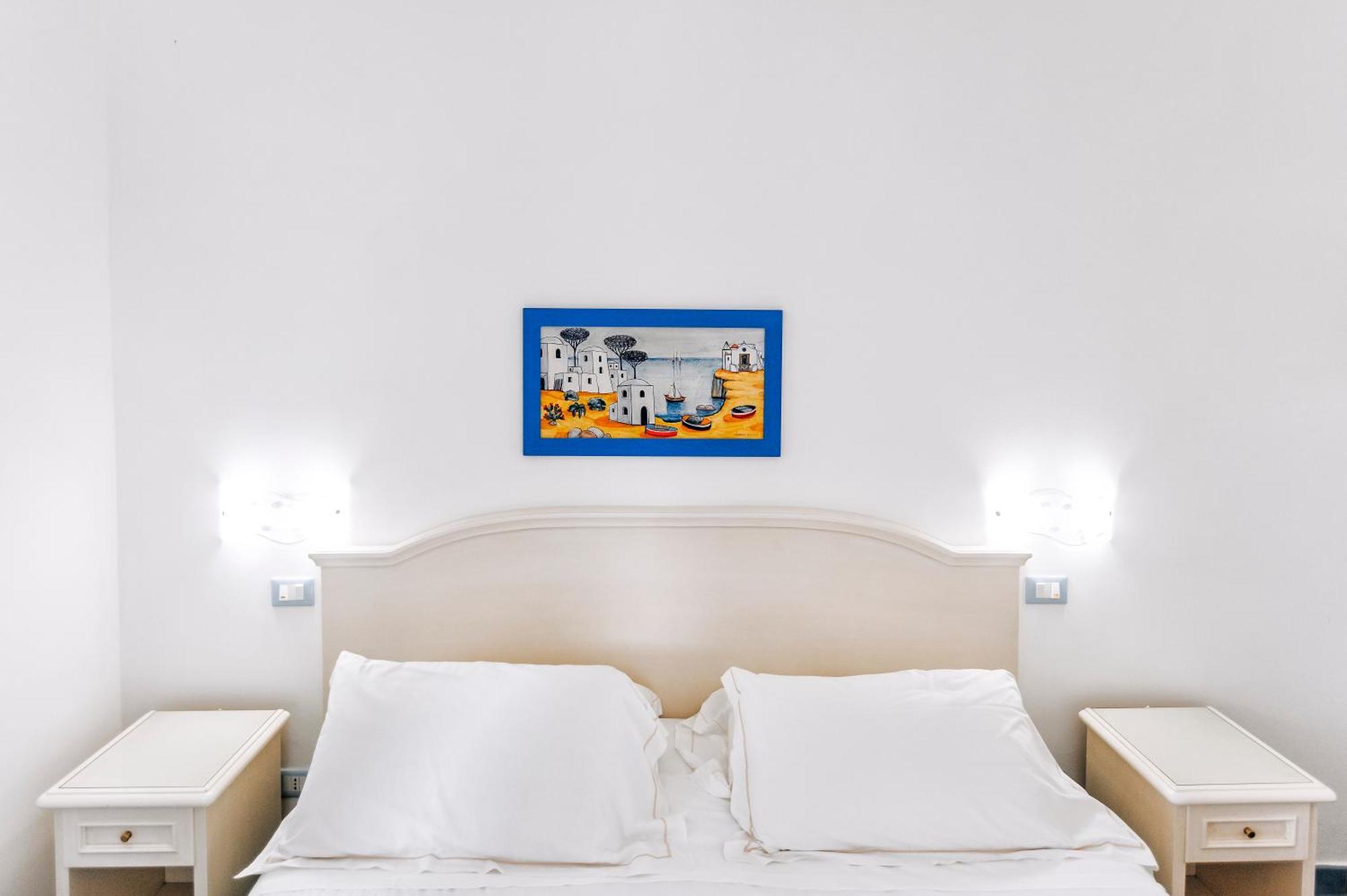 Hotel Cava Dell'Isola Forio  Bagian luar foto